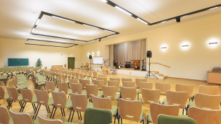 l_breit-8 Hoffmann & Hofmann – Bildung & Erziehung – Schule