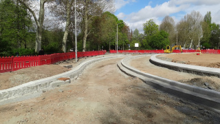 l_dsc03512 Hoffmann & Hofmann – Kreisel Karl-Tauchnitz-Str.